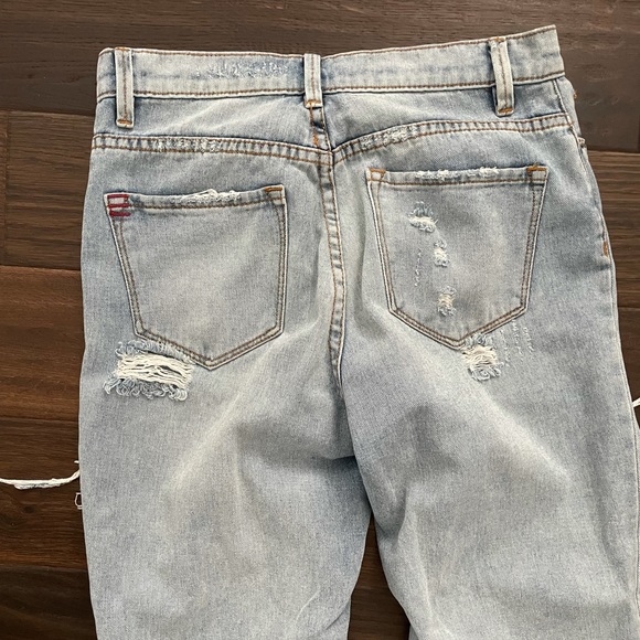 Ripped denim - Picture 2 of 2